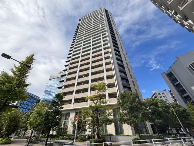 ブリリアザタワー東京八重洲アベニューの外観