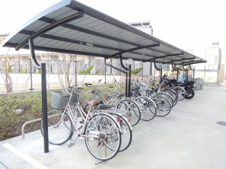 【その他】 | レオパレスクレストタウンＡ | オートロック内に駐輪場