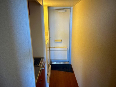 【玄関】 | レオパレスファミリアシモサト