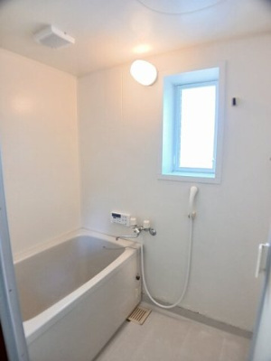 【浴室】 | ロイヤルパレス村松ⅡＡ