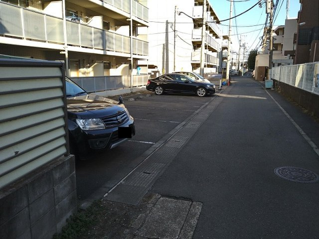 レオパレスパルコートＢのその他|７台管理