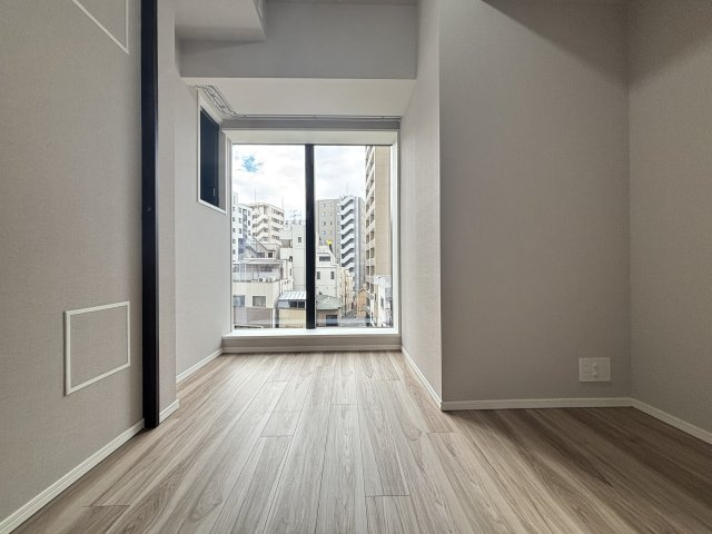 シティタワー銀座東の洋室