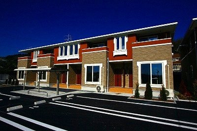 サンハピネスＡの外観