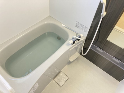 【浴室】 | ゼファー　A棟