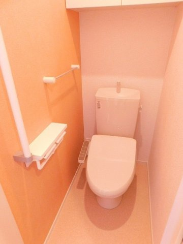 ラウレアＡのトイレ