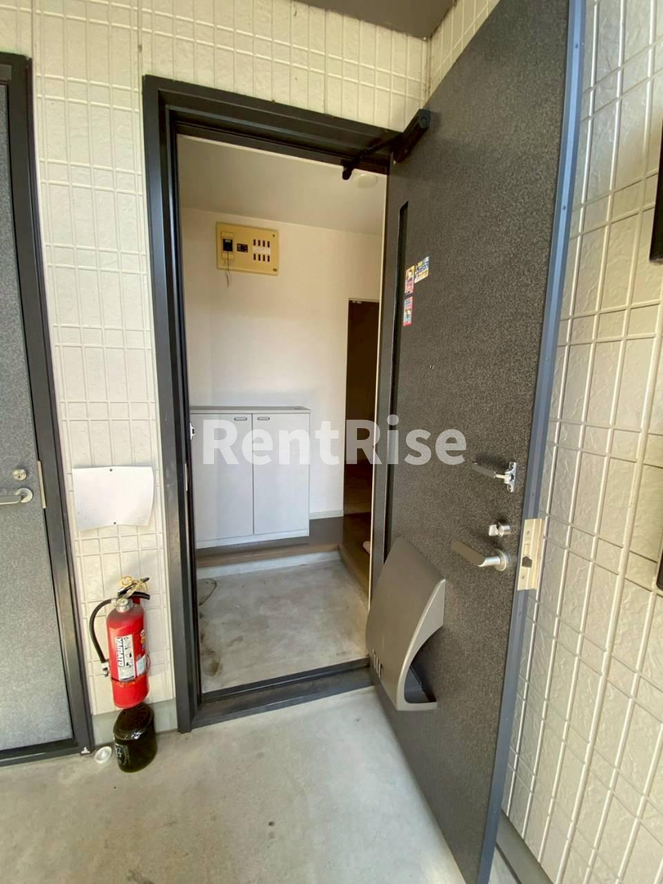 パティオサングリアの玄関