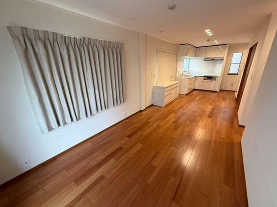 【居間・リビング】