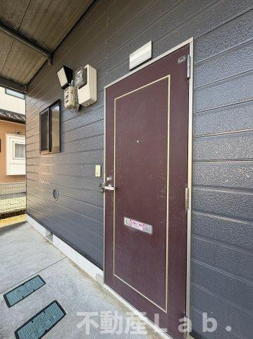 ニューシティ白山Ａのエントランス