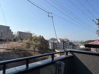 【バルコニー】 | 神戸市垂水区桃山台2丁目　新築戸建　仲介手数料無料！ | 暖かな日差しのふりそそぐバルコニー