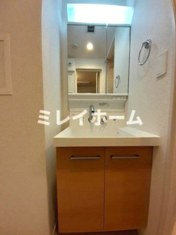 ウエストシックスの洗面所