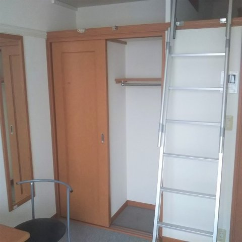 レオパレスレイフローラの内装