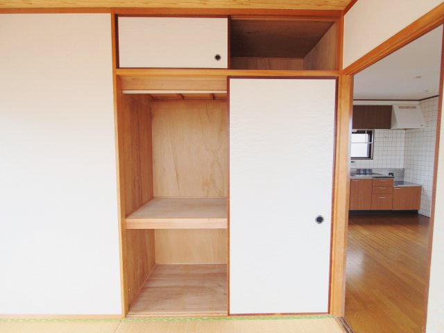 アルバ府中の収納