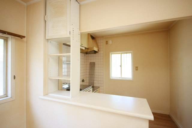 ゴールドハイツA棟のキッチン|別部屋同間取りのお写真となります。参考にご覧くださいませ。現状と異なる場合は現状優先となります