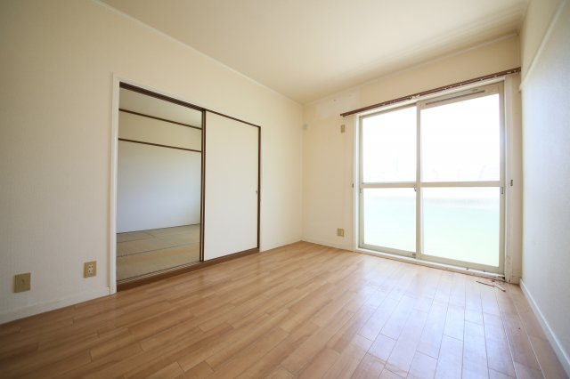 ゴールドハイツA棟の内装|別部屋同間取りのお写真となります。参考にご覧くださいませ。現状と異なる場合は現状優先となります