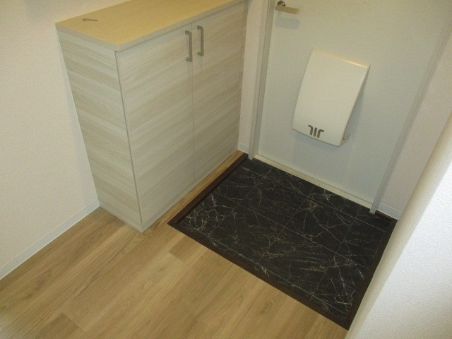 コンシエール西大和Bの玄関