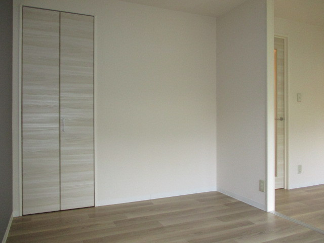 コンシエール西大和Bの居間・リビング