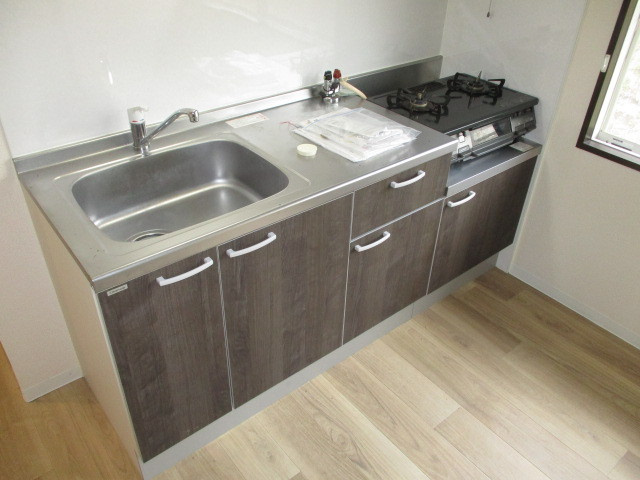 コンシエール西大和Bのキッチン