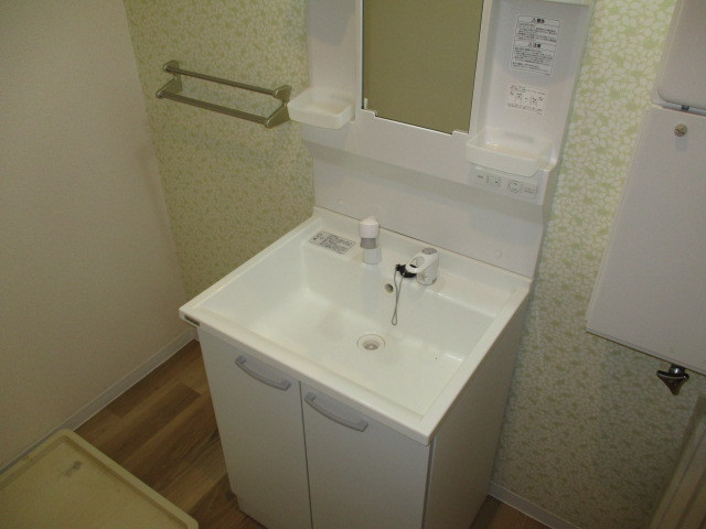 コンシエール西大和Bの洗面所