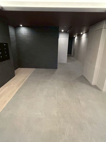 ベルグレード浅草DUEのエントランス