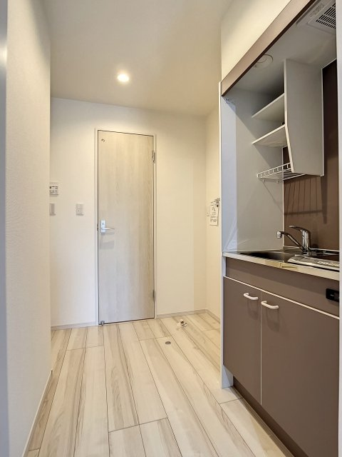 ＭＥＬＤＩＡ松島四丁目のキッチン|コンパクトなキッチンで掃除もラクラク