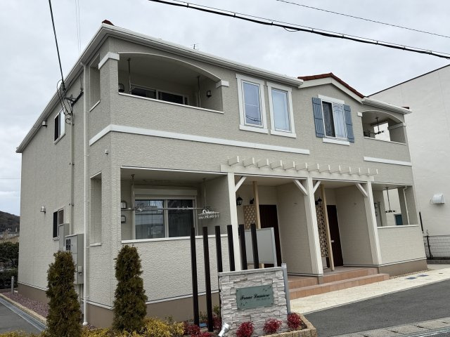 フランルミエールの外観