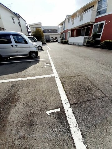 キャッスルスクエアの駐車場