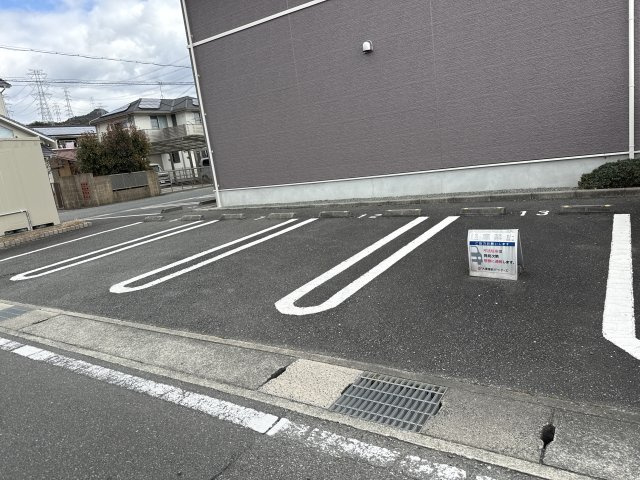 ドルフ・アカネＢの玄関