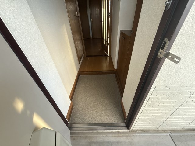 エスポワールドミールＡの玄関
