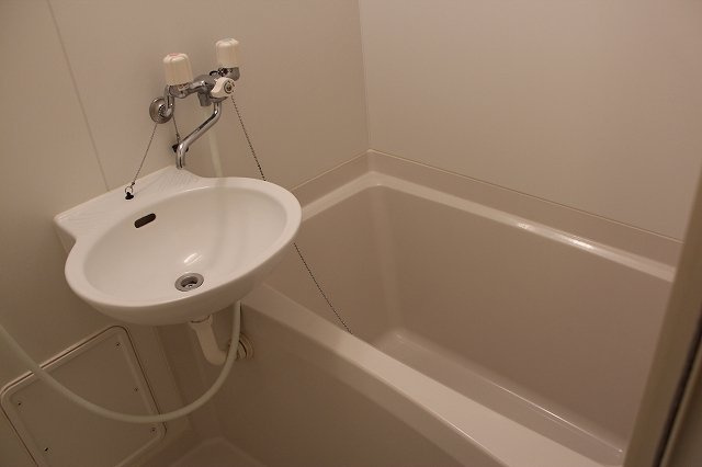 レオパレスナイス五井８１２の内装