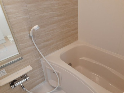 【浴室】 | オリエンタルコートＢ | ゆったり過ごせるお風呂です