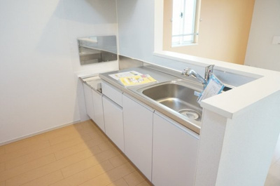 【キッチン】 | メゾン・レイクⅡ | 使いやすいキッチンです