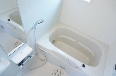 【浴室】 | メゾン・レイクⅡ | 日々の暮らしに欠かせないお風呂です