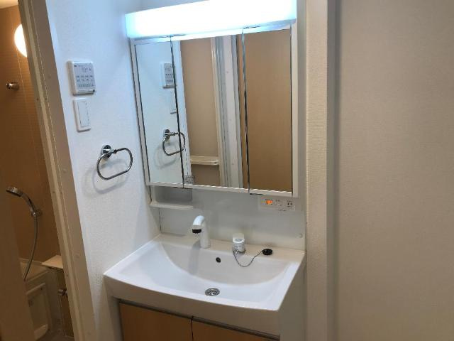 プライアソルの洗面所|洗髪洗面化粧台