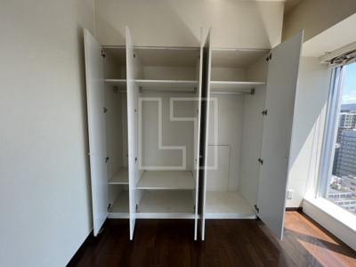 【収納】 | アステリオ北堀江 ザ・メトロタワー | アステリオ北堀江 ザ・メトロタワー　大型クローゼット