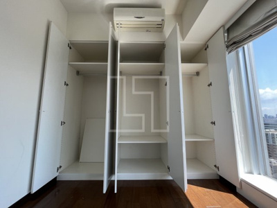 【収納】 | アステリオ北堀江 ザ・メトロタワー | アステリオ北堀江 ザ・メトロタワー　大型クローゼット