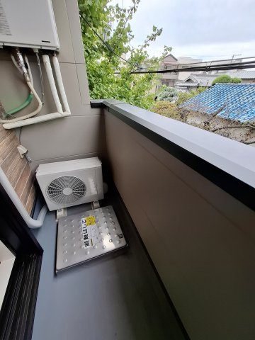 ザ・アパートメント今津のバルコニー