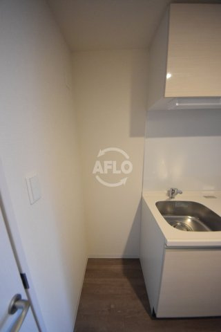 ラクラス堺筋本町のキッチン|ラクラス堺筋本町　冷蔵庫置場