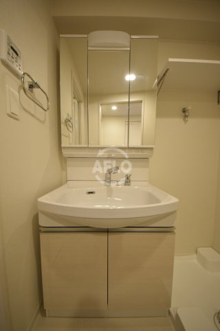 ラクラス堺筋本町の独立洗面台|ラクラス堺筋本町　独立洗面台