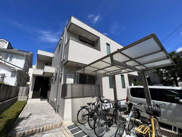 シャンテ桜井の外観