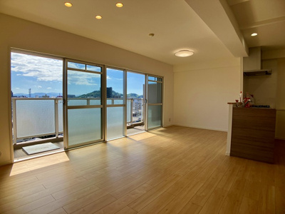 【居間・リビング】 | グランコート山越