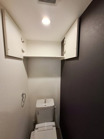 ココングランジュール芦屋西Ⅱのトイレ|便利なトイレ収納