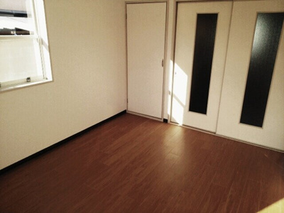 【居間・リビング】 | ニューシティリトルパイン | ゆったり過ごせる居間です