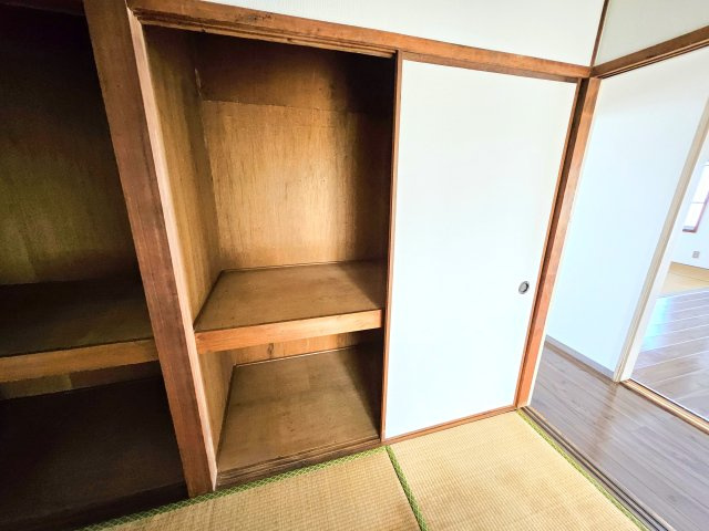 ヤマダビルの収納