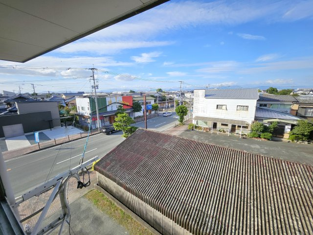 ヤマダビルの展望