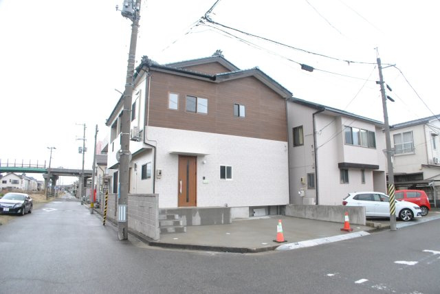 新潟市中央区沼垂東の画像