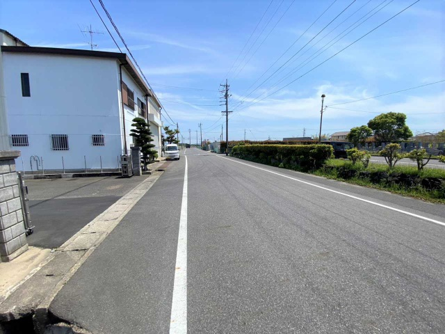 北山崎町貸店舗の周辺