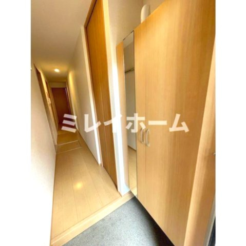 ラメゾネットヴェルトゥの玄関