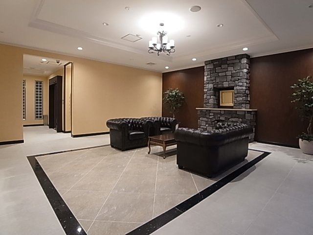 神戸市兵庫区三川口町１丁目の賃貸マンション