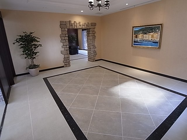 神戸市兵庫区三川口町１丁目の賃貸マンション