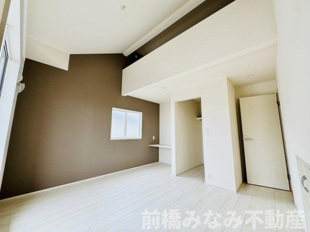 前橋市上新田町　３号棟(全５棟)　ブルーミングガーデン　新築建売分譲の洋室|コンパクトで使いやすい洋室です